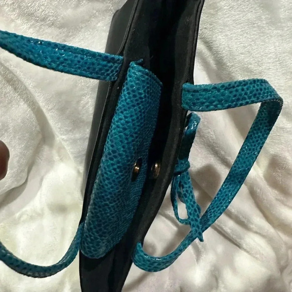 COPY - RARE KATE SPADE - Picture 6 of 7